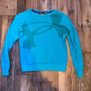 Under armour: blue sweatshirt